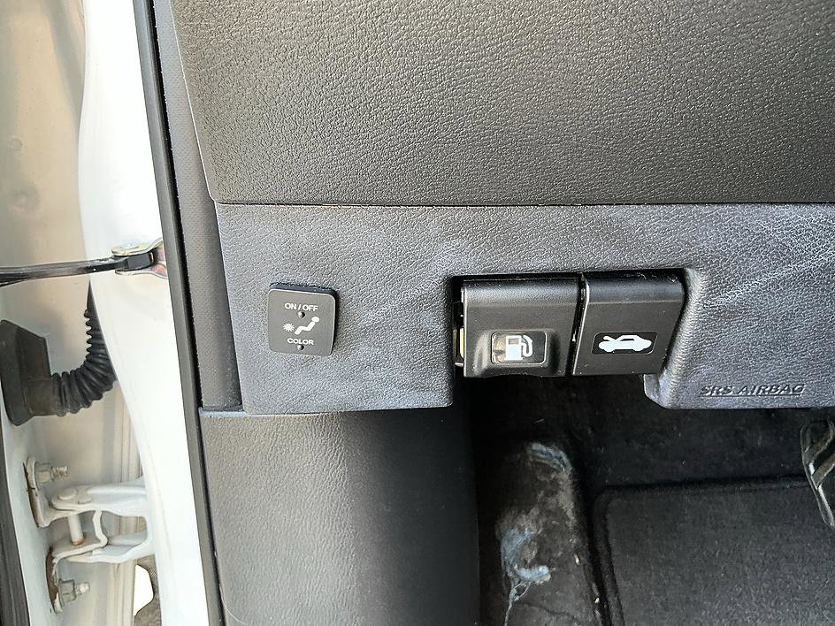 Certified 2021 Nissan Kicks SR w/ SR Premium Package FWD image 14