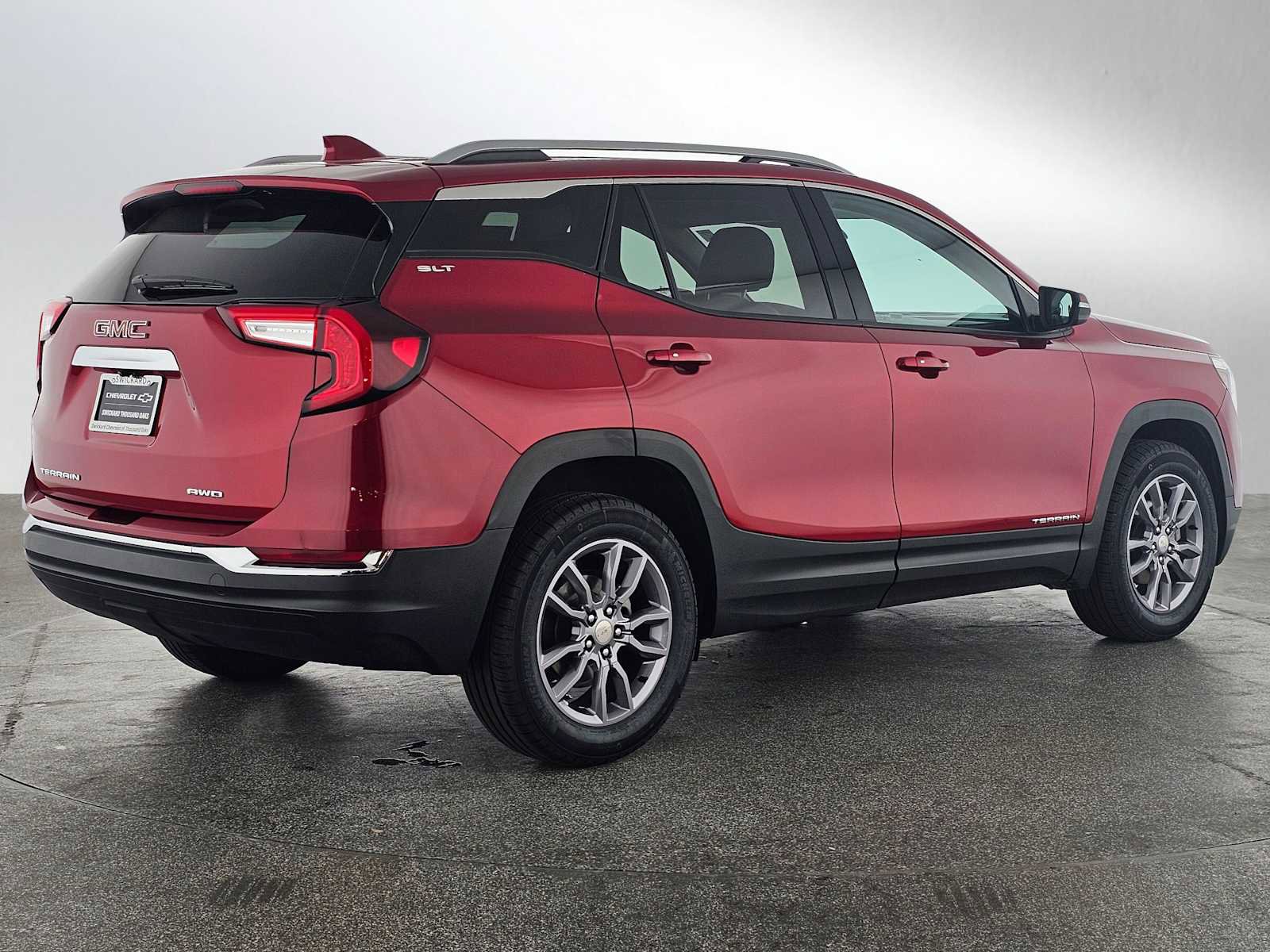 Used 2023 GMC Terrain SLT image 7