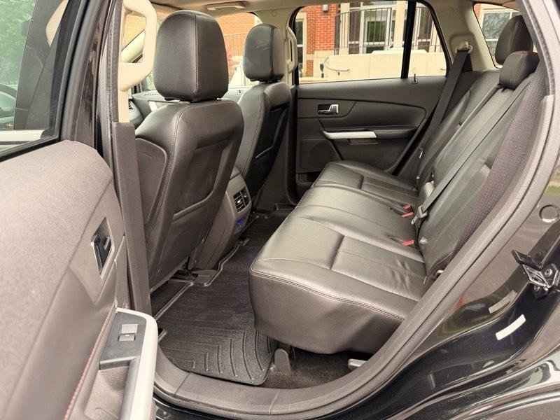 Used 2014 Ford Edge Limited AWD/4WD image 17