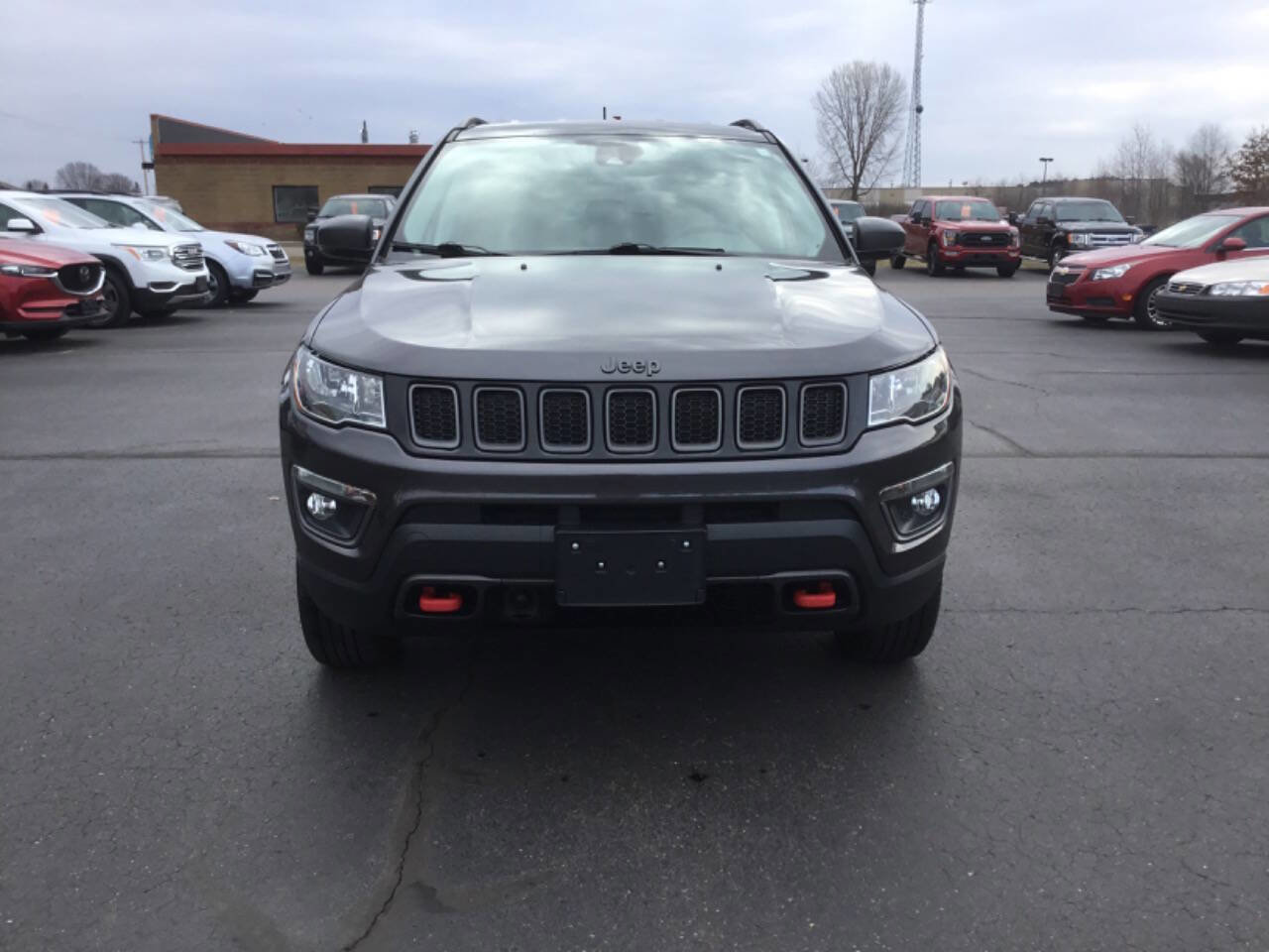 Used 2021 Jeep Compass Trailhawk image 2