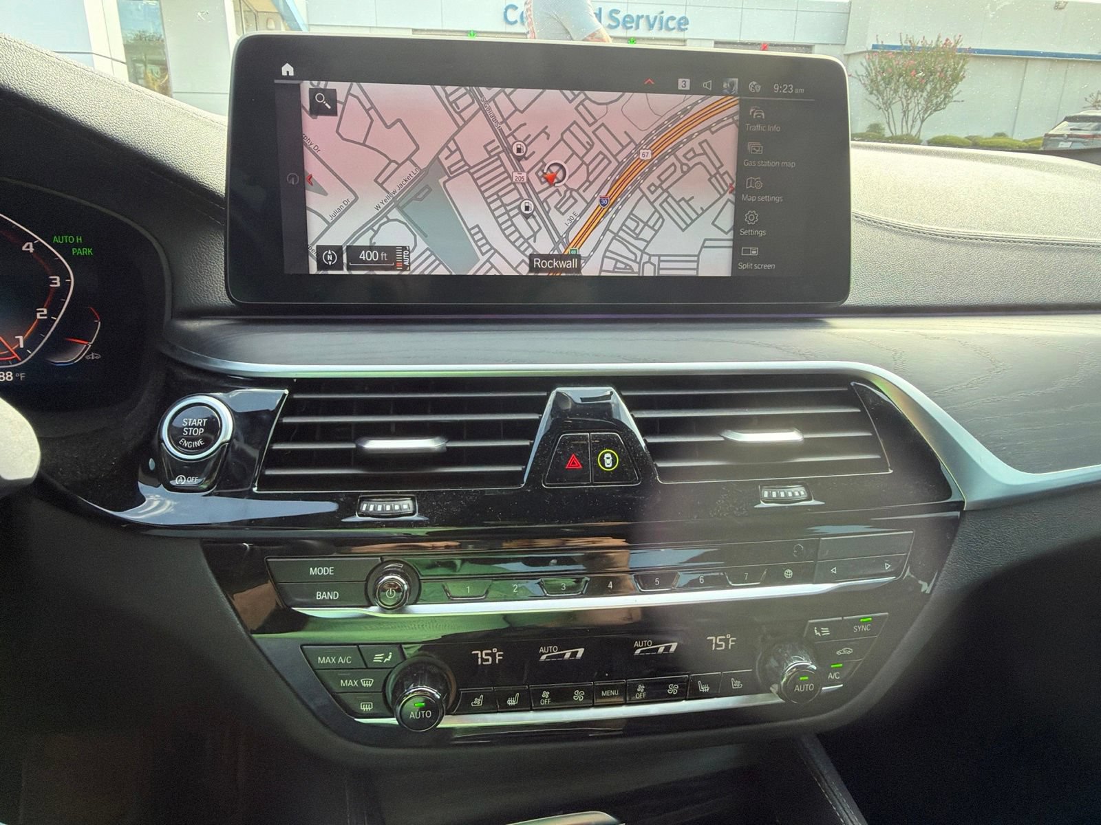 Used 2021 BMW M550i xDrive w/ Executive Package AWD/4WD image 11