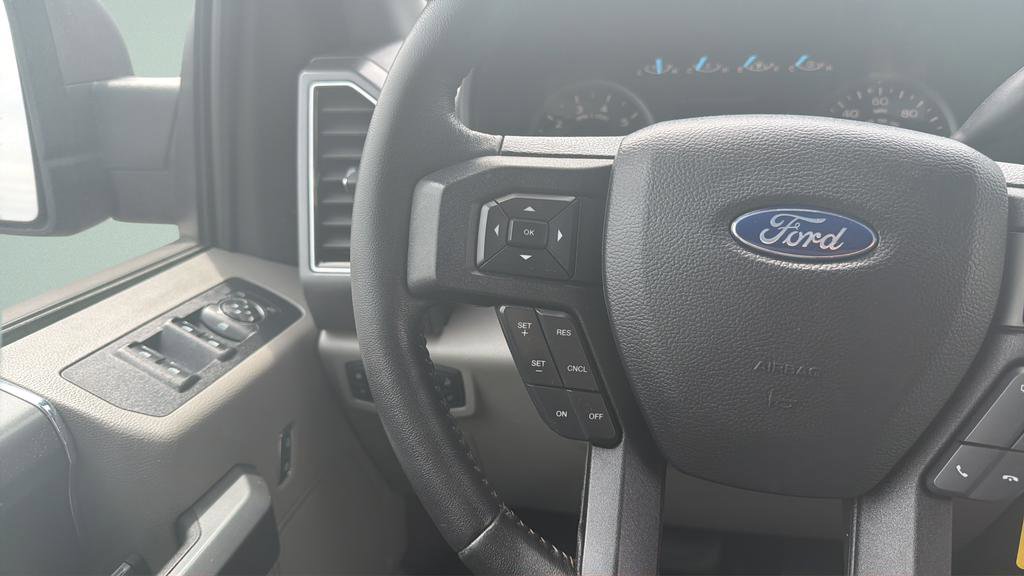 Used 2018 Ford F150 XLT w/ Equipment Group 302A Luxury AWD/4WD image 33