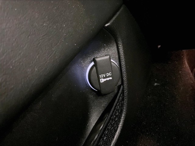 Used 2022 Dodge Challenger GT w/ Blacktop Package AWD/4WD image 30
