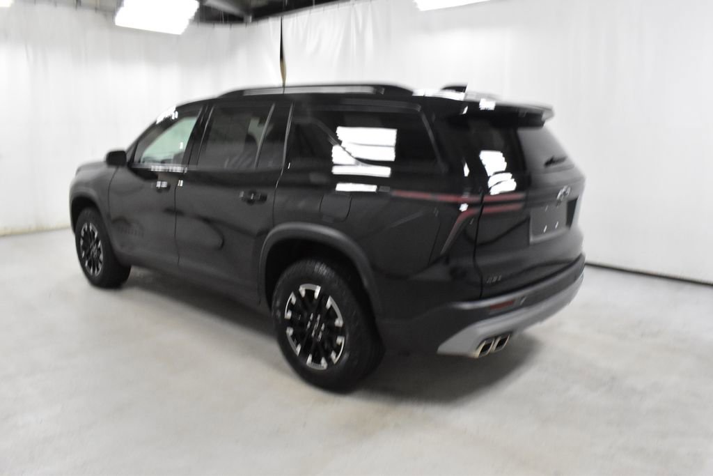 Used 2024 Chevrolet Traverse Z71 w/ Enhanced Driving Package image 7