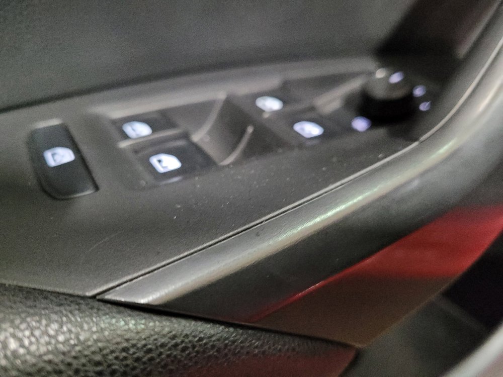 Used 2020 Volkswagen Jetta S w/ Driver Assistance Package image 27