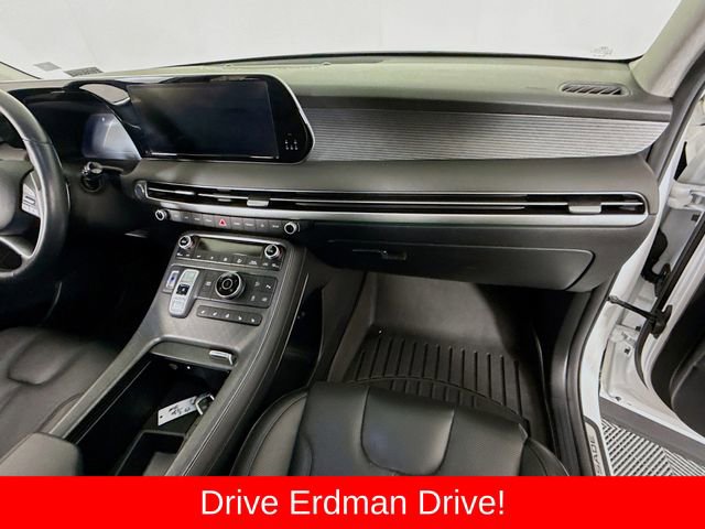 Used 2024 Hyundai Palisade Limited image 26