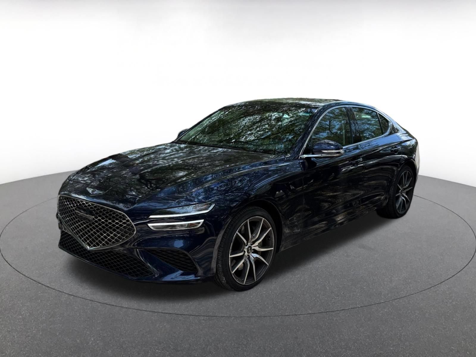 Used 2026 Genesis G70 2.5T RWD image 3
