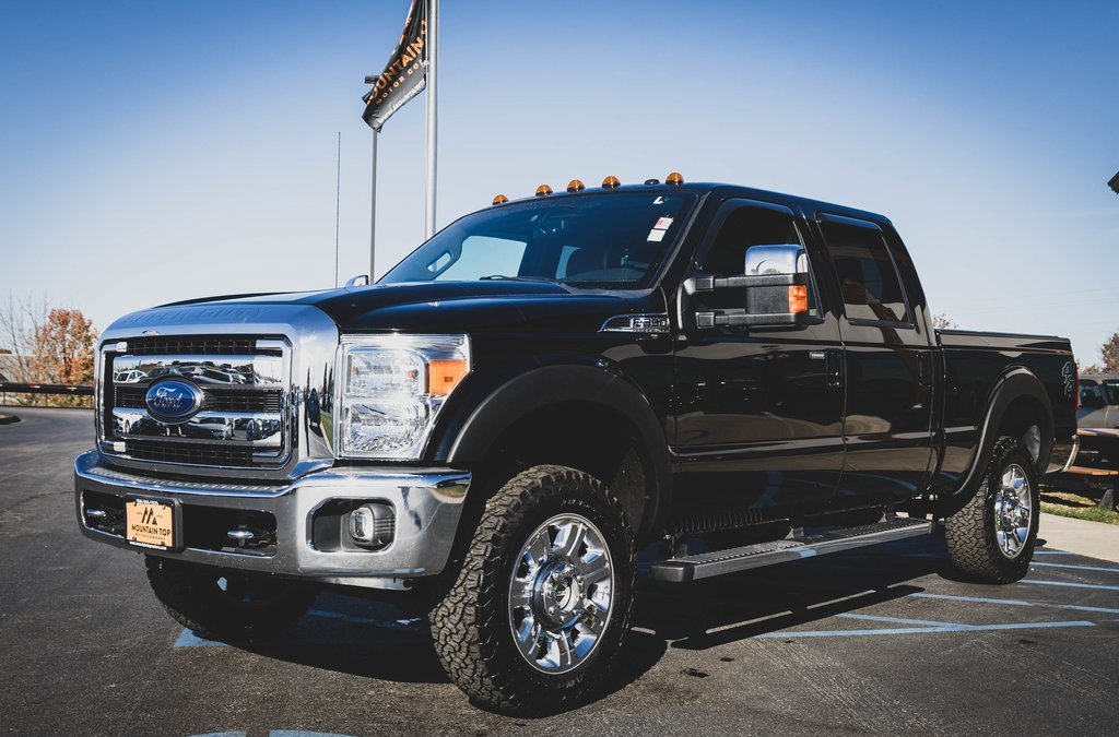 Used 2016 Ford F350 Lariat image 18
