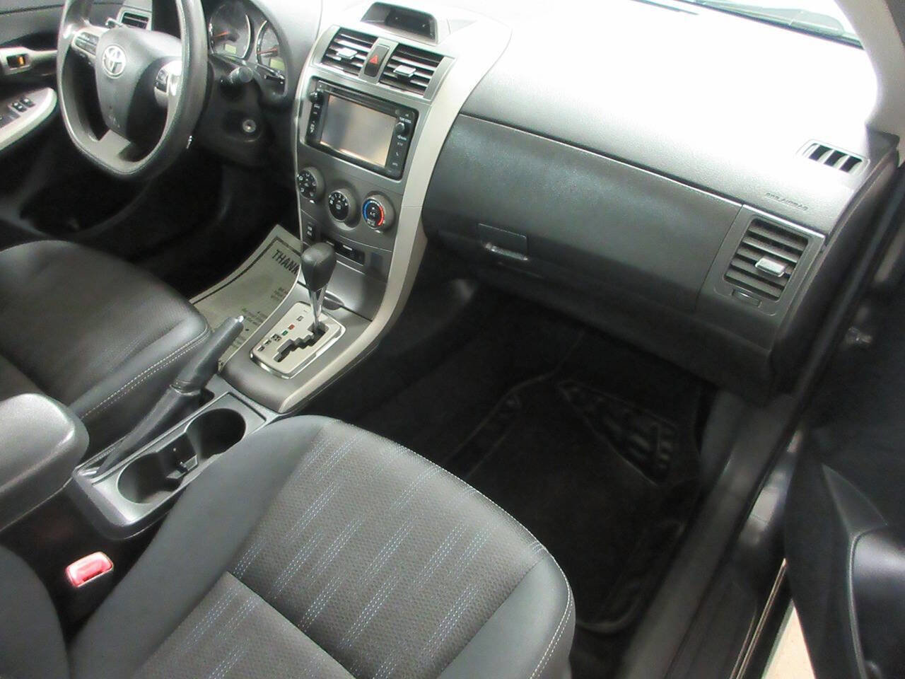 Used 2013 Toyota Corolla S w/ Premium Pkg image 18