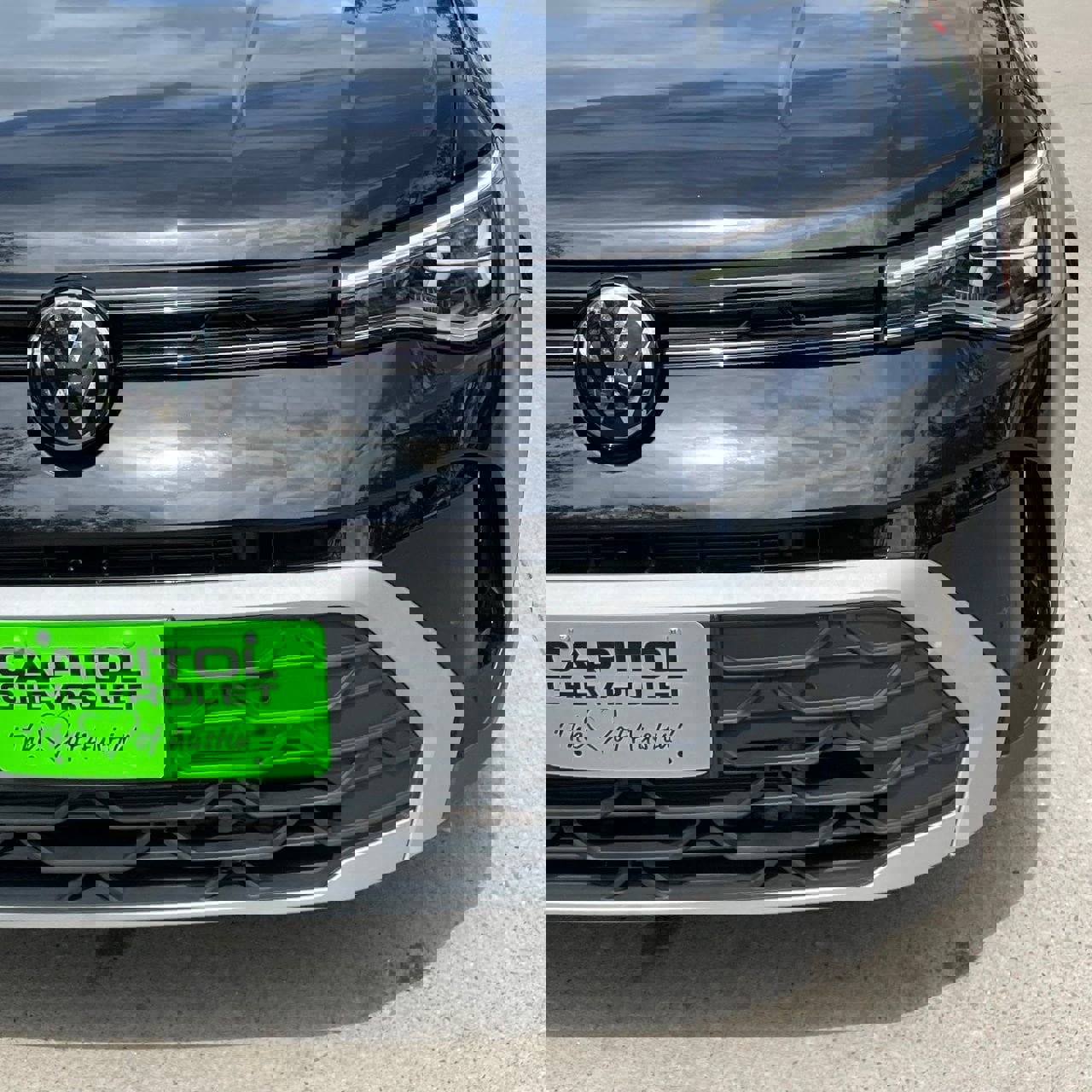 Used 2025 Volkswagen Taos SE FWD image 7