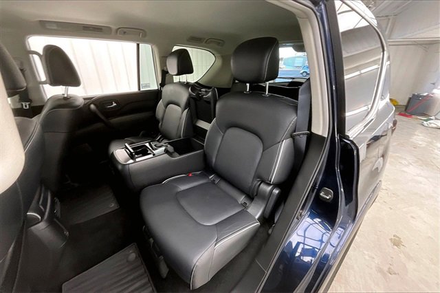 Used 2024 INFINITI QX80 Premium Select w/ Cargo Package image 21