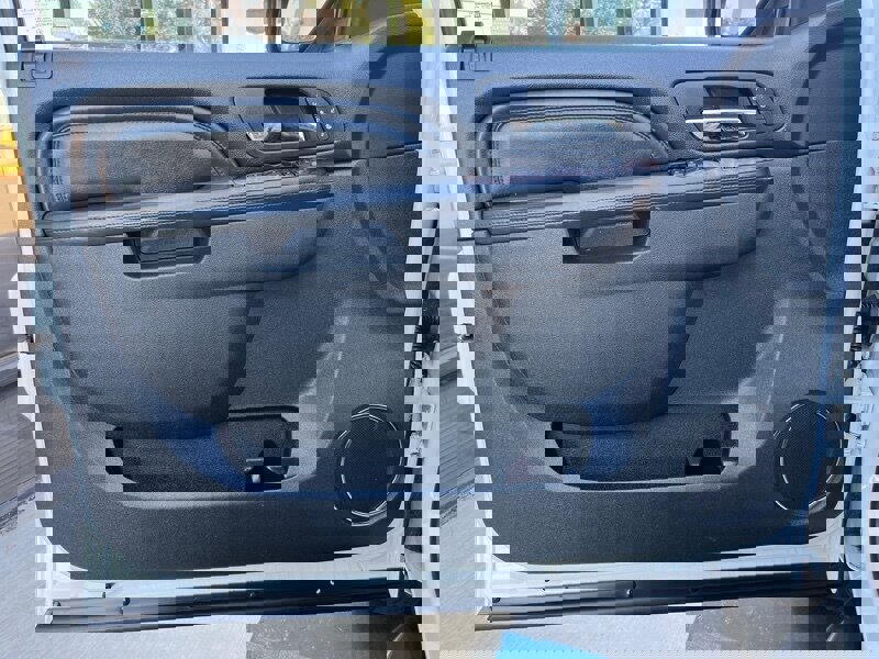 Used 2013 GMC Yukon Denali image 27