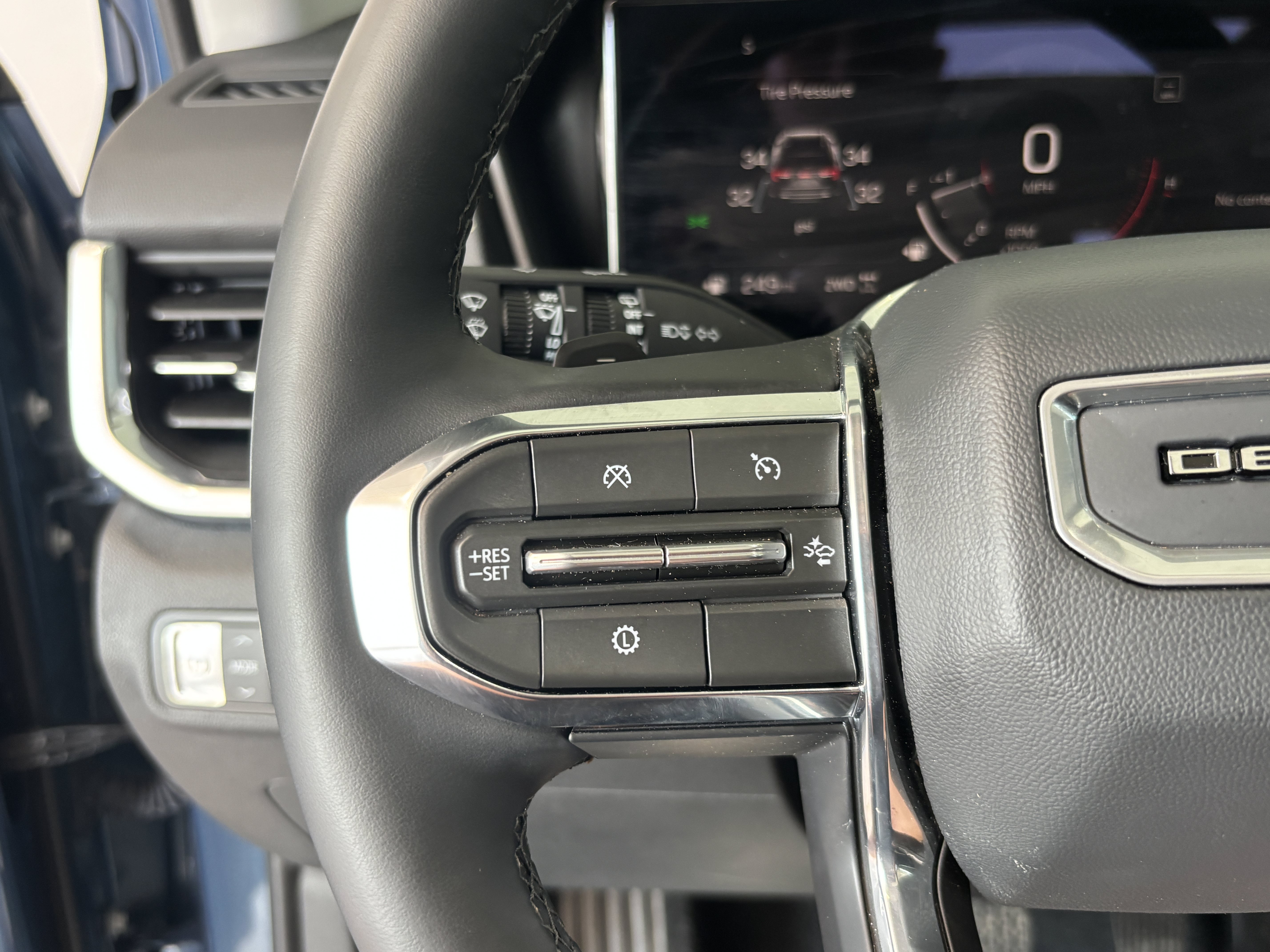 Used 2026 GMC Terrain Denali AWD/4WD image 13