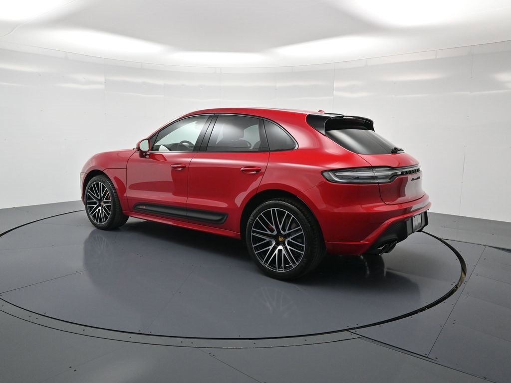 New 2026 Porsche Macan GTS image 3
