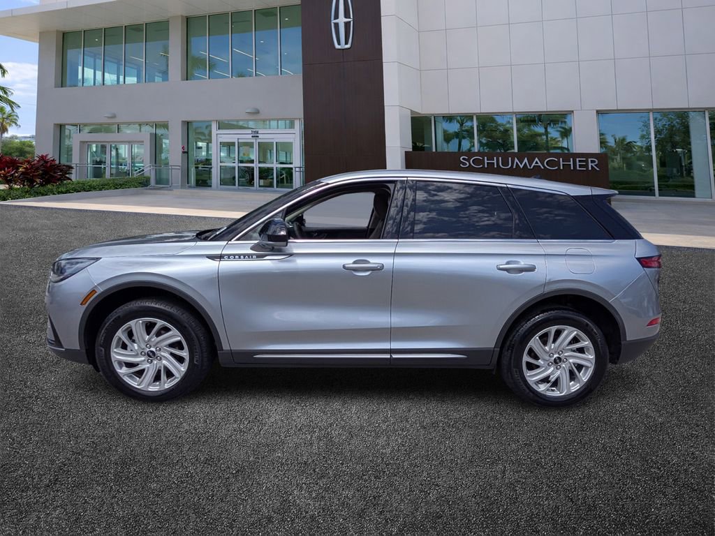 Used 2023 Lincoln Corsair FWD image 4