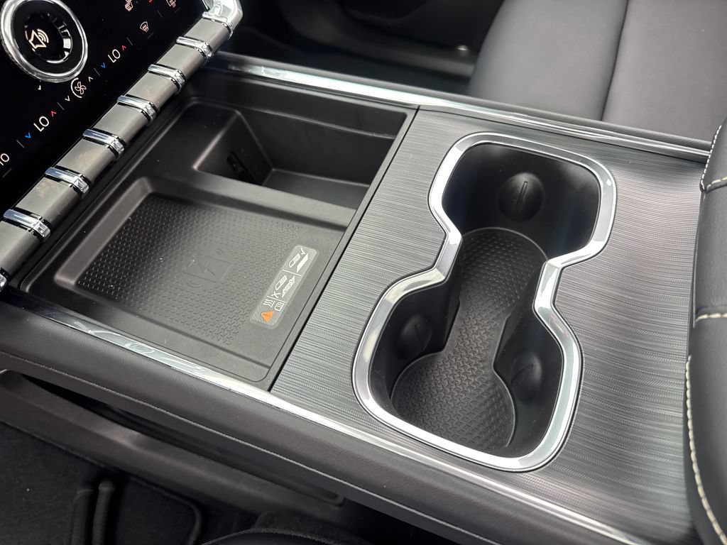 New 2026 GMC Acadia Elevation w/ Black Edition FWD image 18