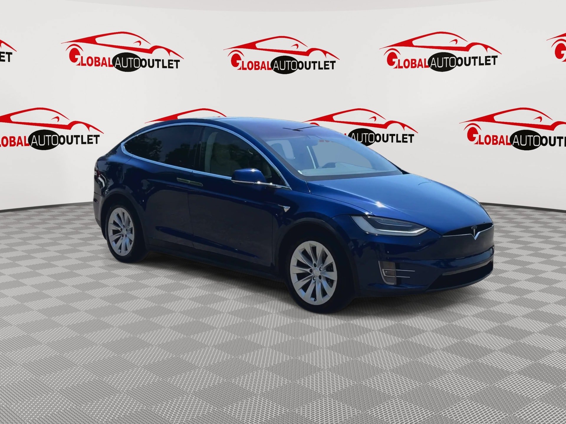 Used 2018 Tesla Model X 75D AWD/4WD image 2
