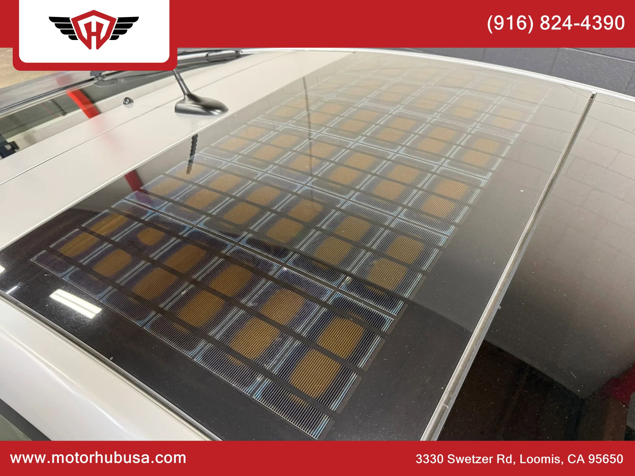 Used 2013 Toyota Prius Four w/ Deluxe Solar Roof Pkg FWD image 18