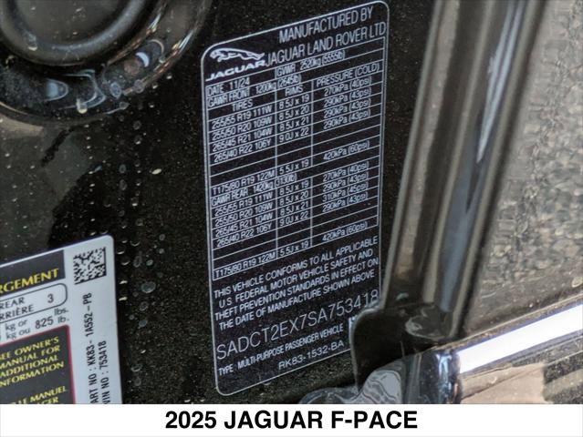 New 2025 Jaguar F-PACE R-Dynamic S image 15