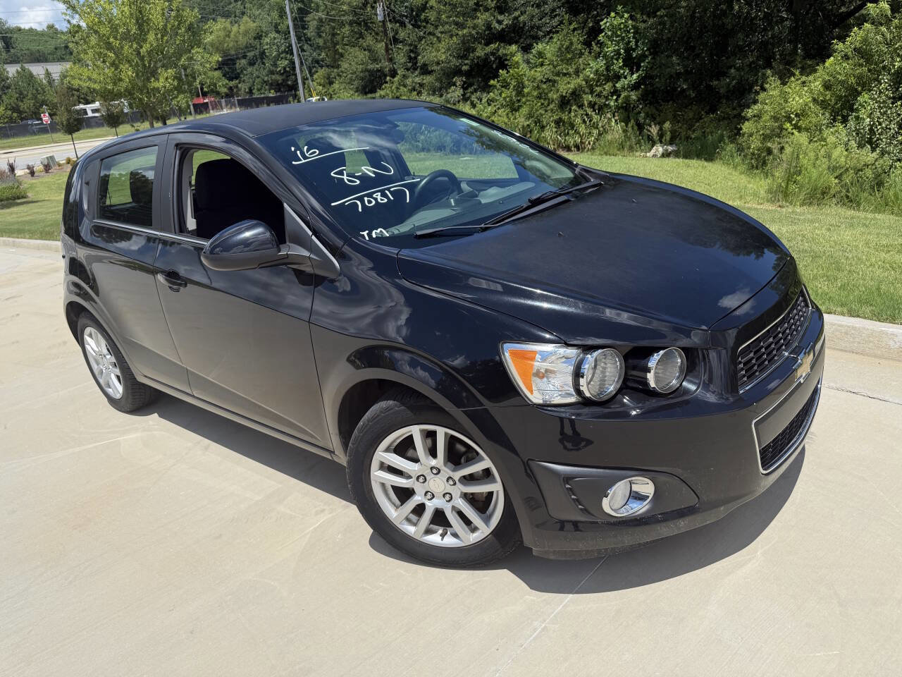 Used 2016 Chevrolet Sonic LT w/ Wheels and Fog Lamp Package FWD image 1