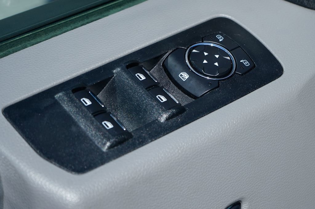 Used 2018 Ford F150 XLT w/ Equipment Group 302A Luxury image 18