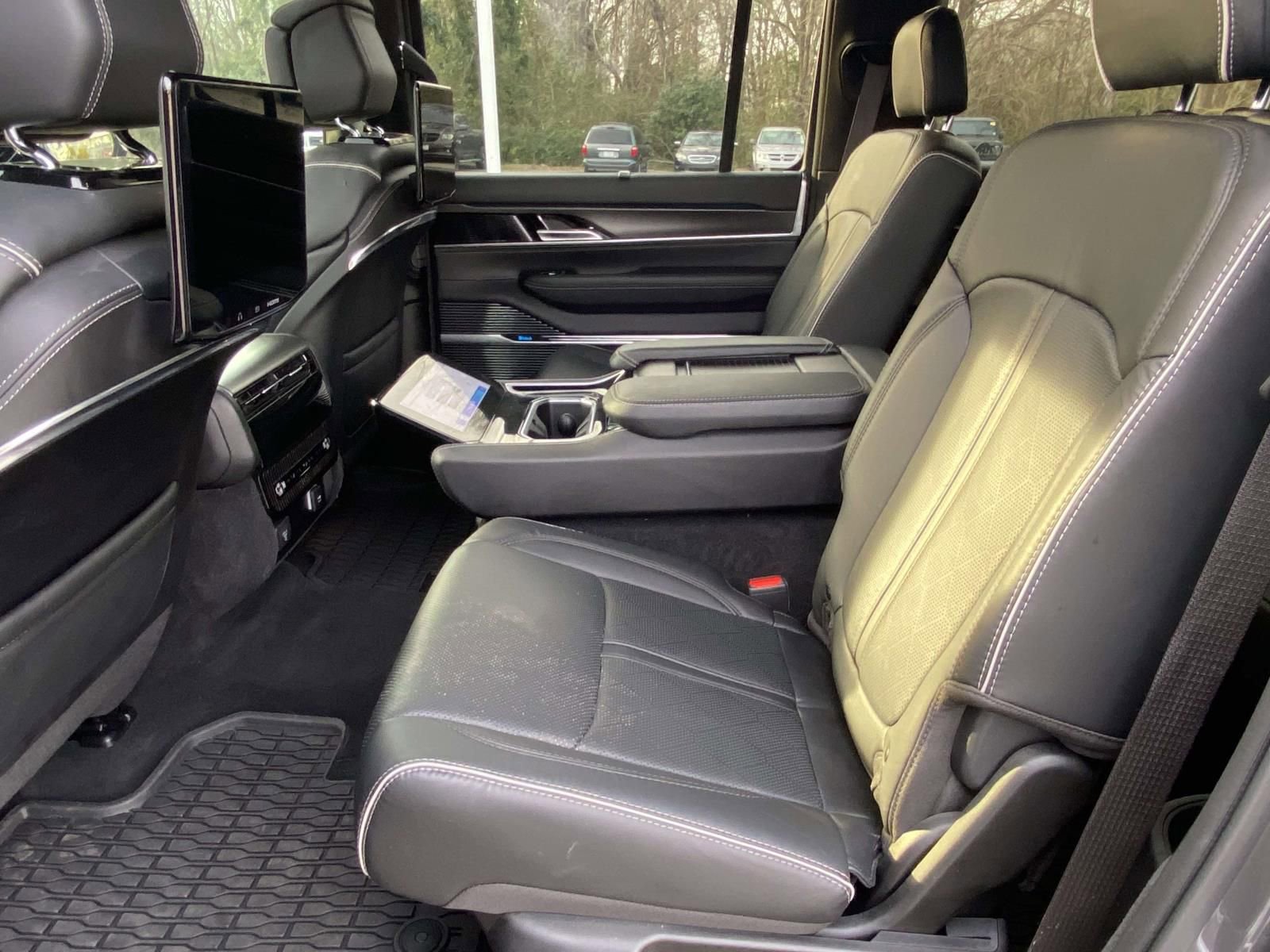 Used 2024 Jeep Grand Wagoneer L Series II w/ Quick Order Packagew 28T image 11