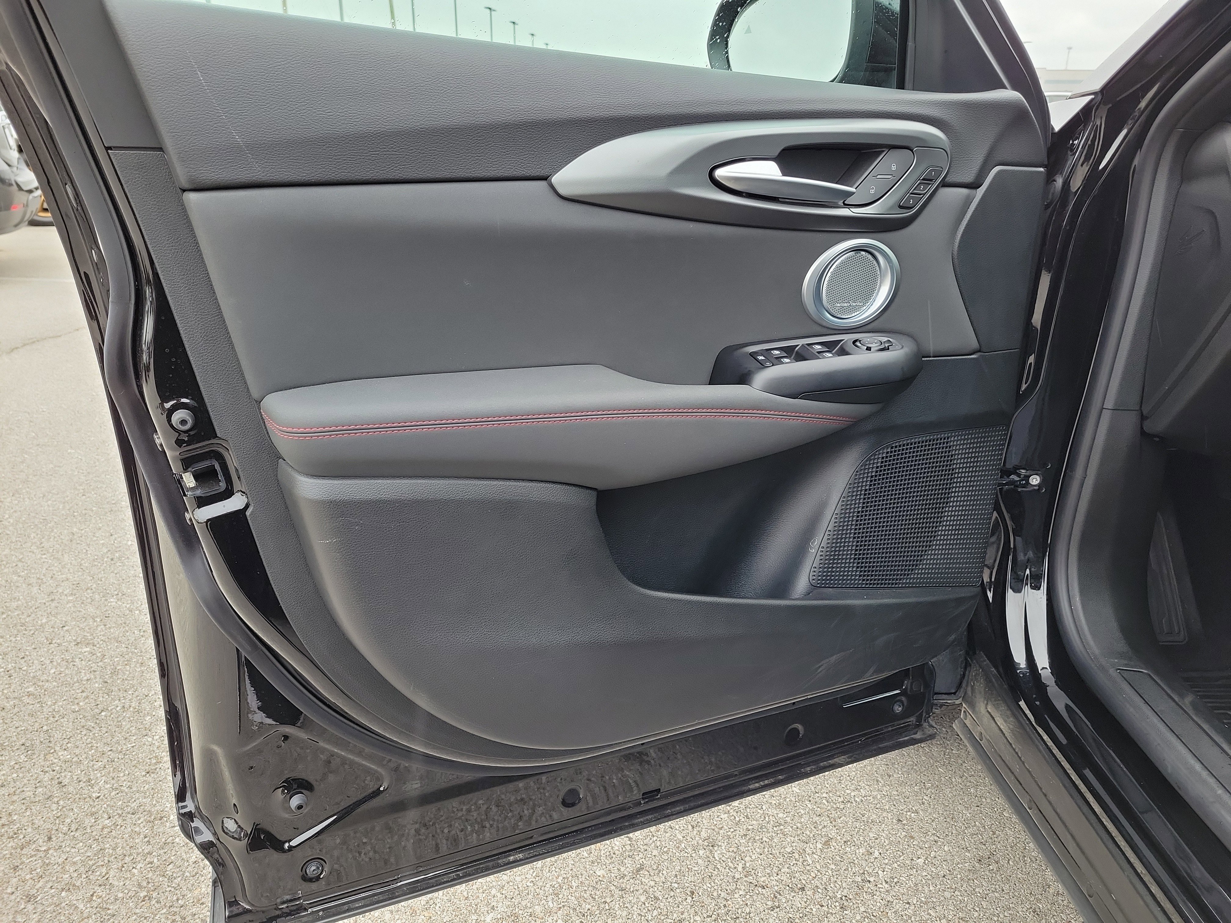 Used 2024 Dodge Hornet GT image 17