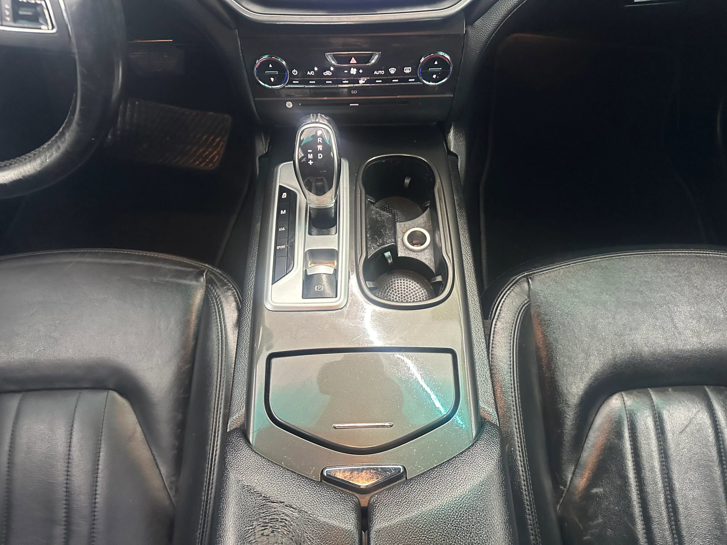 Used 2015 Maserati Ghibli image 19