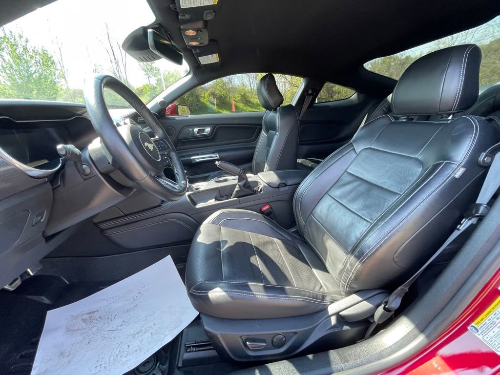 Used 2021 Ford Mustang GT Premium w/ GT Performance Package RWD image 20