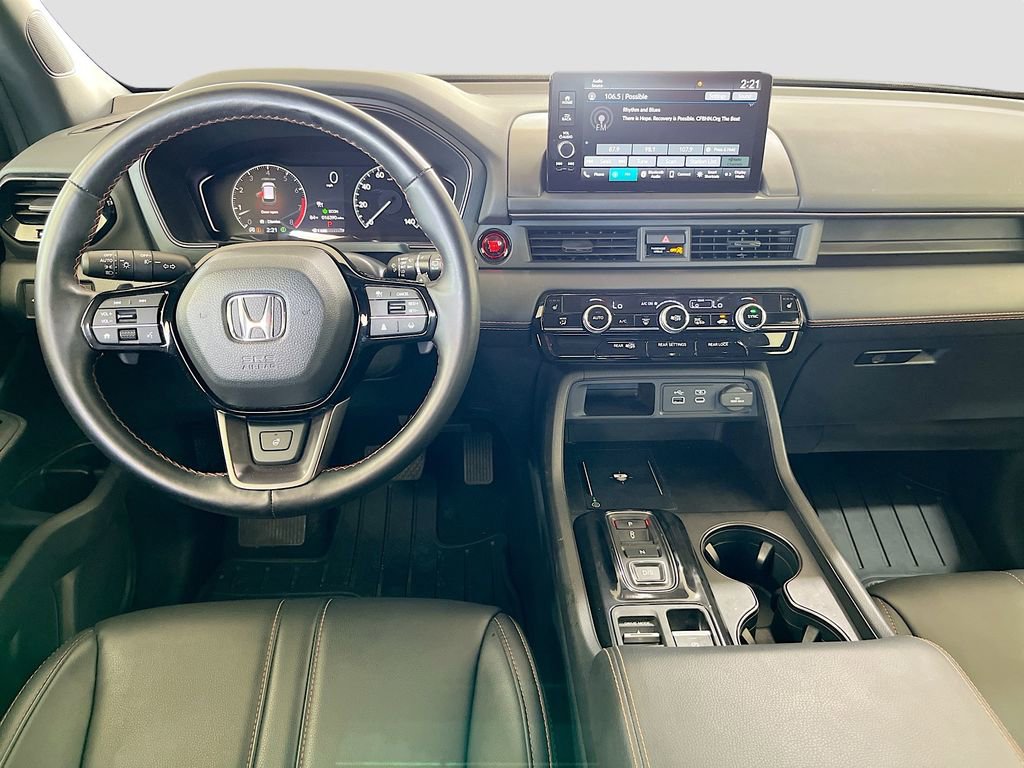 Used 2024 Honda Pilot TrailSport image 23