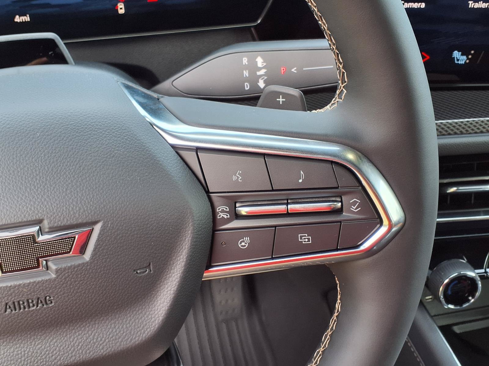 New 2027 Chevrolet Traverse Z71 w/ Enhanced Driving Package AWD/4WD image 20