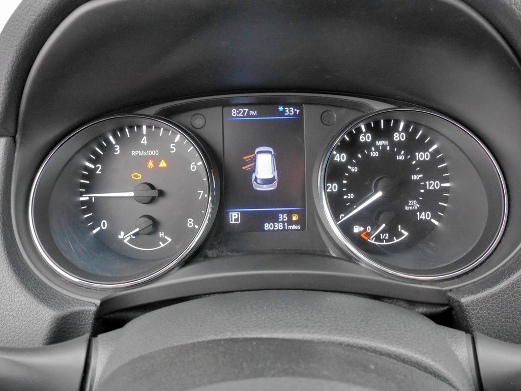 Used 2020 Nissan Rogue SV image 25