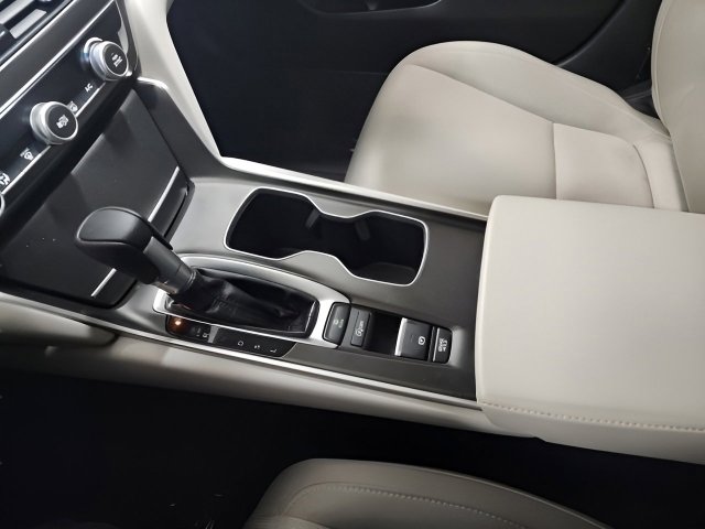 Certified 2022 Honda Accord LX image 30
