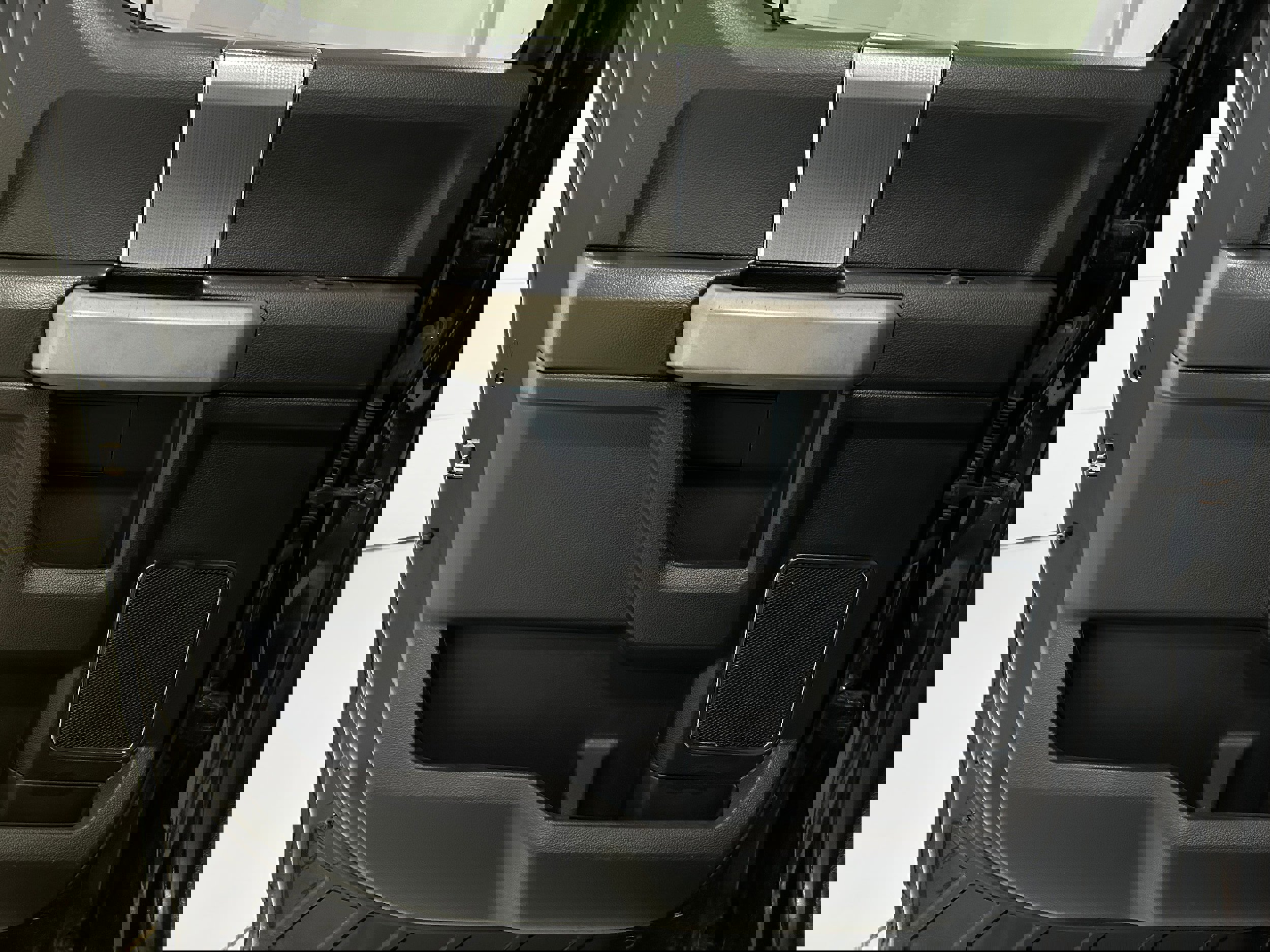 Used 2016 Ford F150 Lariat w/ Equipment Group 502A Luxury image 30