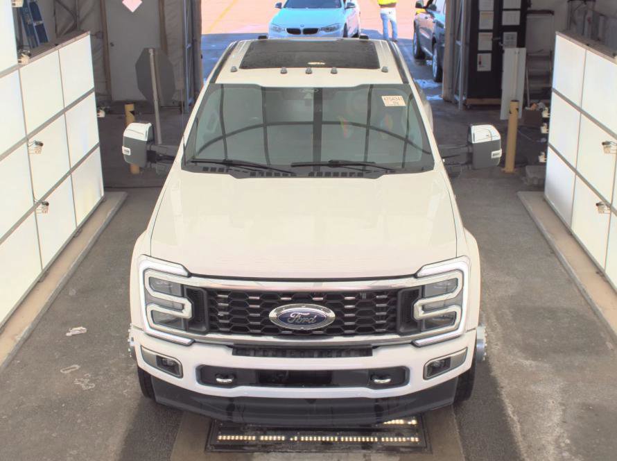 Used 2024 Ford F450 Limited w/ FX4 Off-Road Package image 10