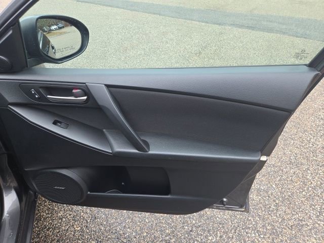 Used 2013 MAZDA MAZDA3 i Touring image 10