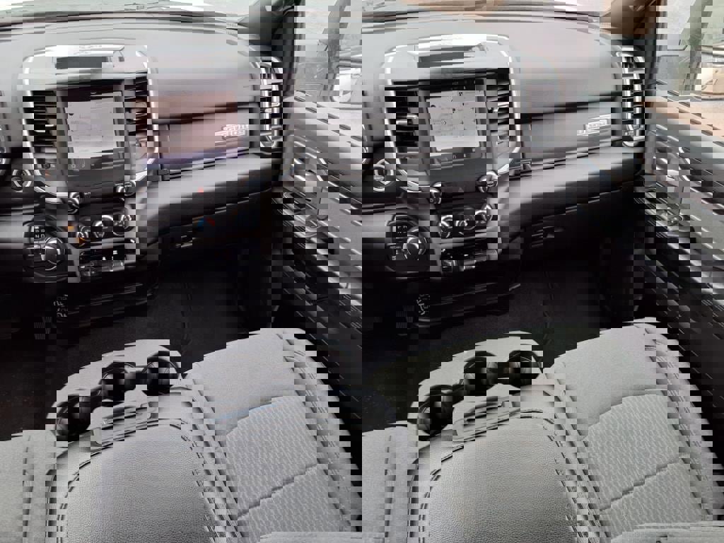 Used 2023 RAM 2500 Big Horn w/ Level 1 Equipment Group image 11