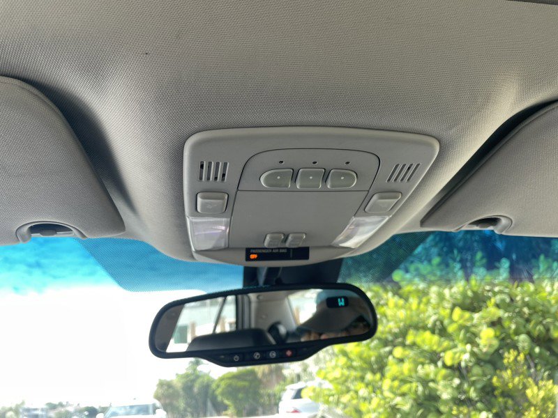 Used 2008 Cadillac DTS w/ Sun And Sound Package image 24