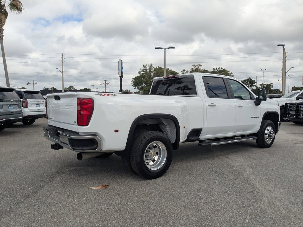 Certified 2025 Chevrolet Silverado 3500 LT w/ Safety Package AWD/4WD image 3