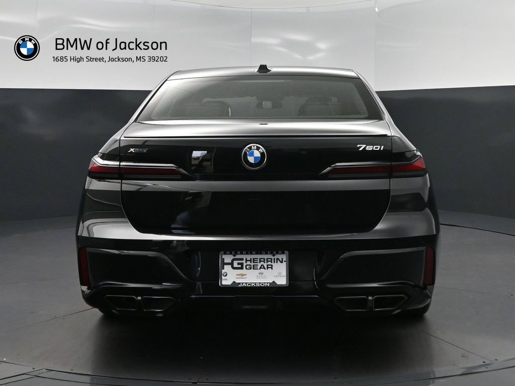 New 2026 BMW 760i xDrive w/ Executive Package AWD/4WD image 6