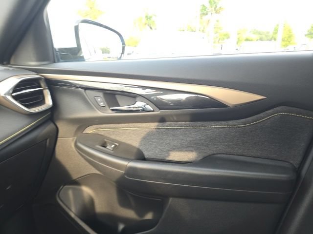 Used 2025 Chevrolet TrailBlazer ACTIV w/ Convenience Package FWD image 14