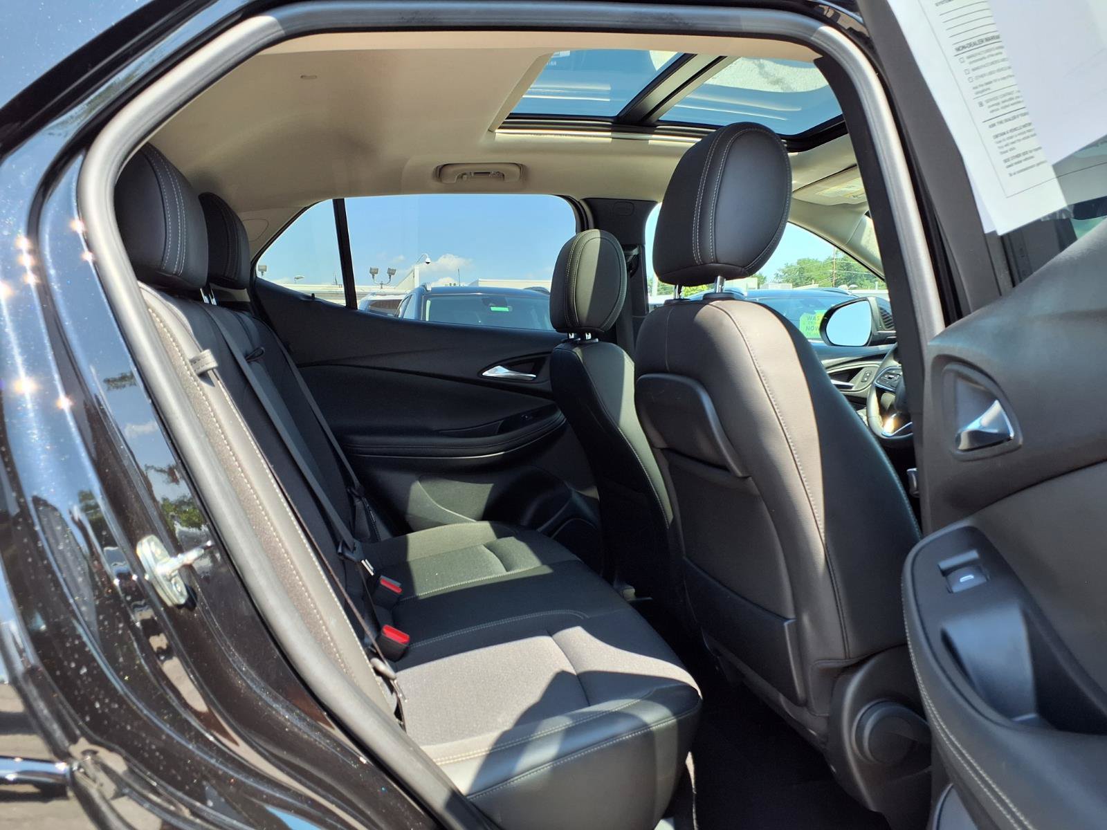 Used 2023 Buick Encore GX Select w/ Experience Buick Package FWD image 30