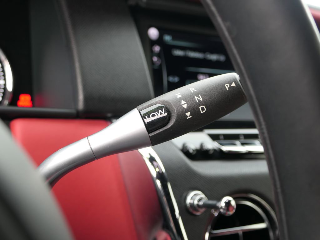 Used 2022 Rolls-Royce Cullinan image 16