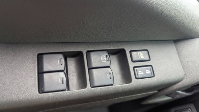 Used 2010 Nissan Xterra S AWD/4WD image 30