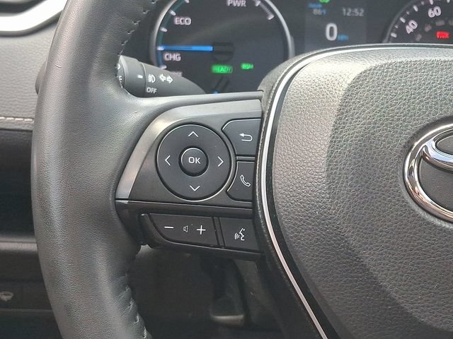 Used 2022 Toyota RAV4 XLE Premium AWD/4WD image 21