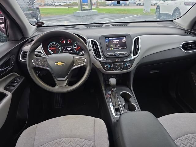Used 2024 Chevrolet Equinox LS AWD/4WD image 14