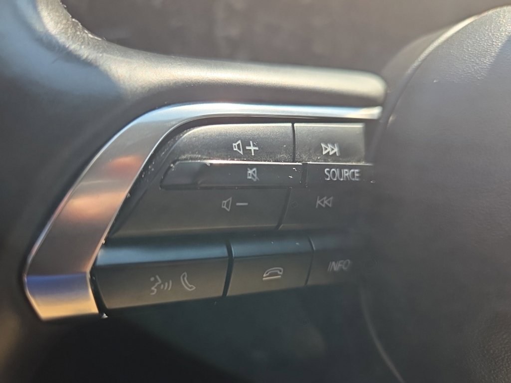 Used 2024 MAZDA MAZDA3 s FWD image 29