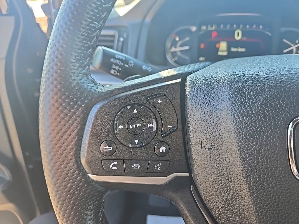 Used 2025 Honda Passport EX-L image 19