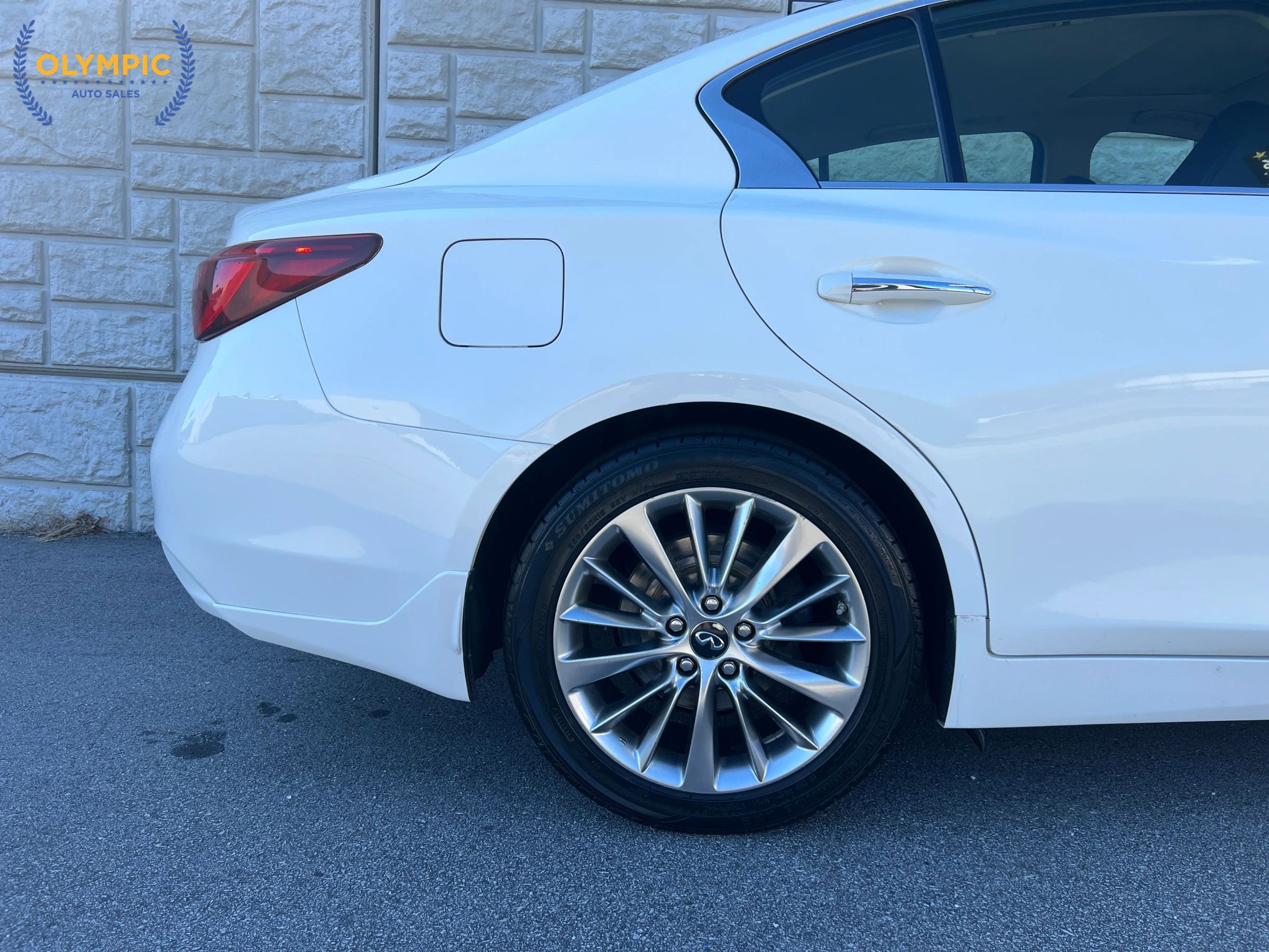 Used 2019 INFINITI Q50 Luxe image 11