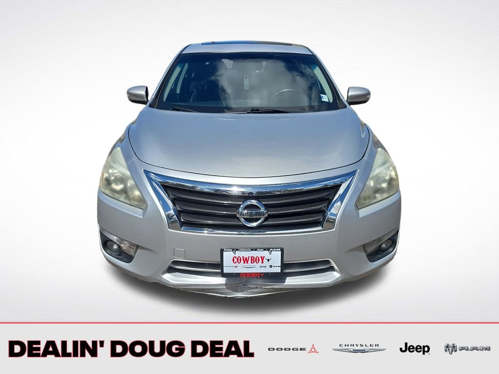 Used 2015 Nissan Altima 2.5 SL w/ Technology Package FWD image 9